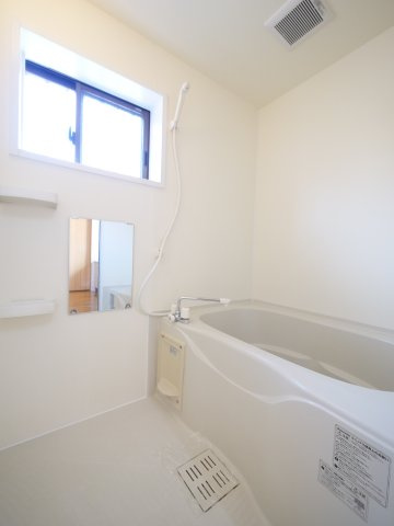 神田貸家の浴室