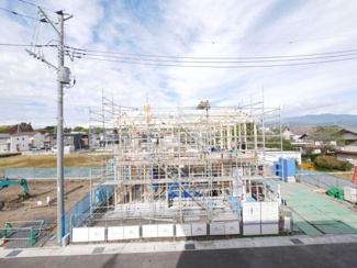 【展望】 | 甲斐市竜王 新築戸建 全2棟1号棟 三方角地 オール電化 | 2階より北側を望む