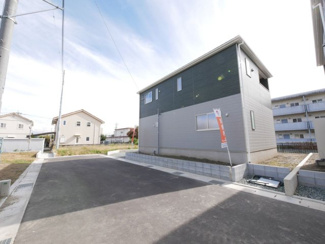 【外観】 | 甲斐市竜王 新築オール電化戸建 全2棟2号棟 南道路 書斎付 | 建物北側より撮影