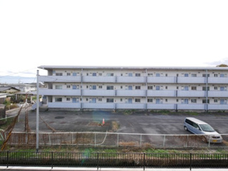 【展望】 | 甲斐市竜王 新築オール電化戸建 全2棟2号棟 南道路 書斎付 | 二階より南側を望む