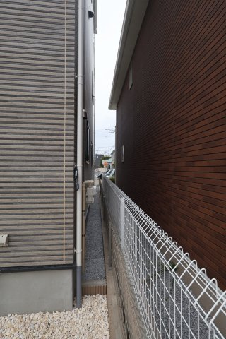 《仲介手数料無料》北区宮原町４丁目56-7新築一戸建てブルーミングガーデンの外観|撮影日 2025年10月19日 15:40 曇り