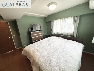 【洋室】 | ロジュマン住吉山手 | ■大容量ウォークインクローゼットがある居室♪お部屋がスッキリ片付きます♪