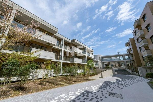 横浜市神奈川区西寺尾４丁目の賃貸マンションの外観