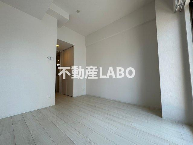 エスリード大阪フェリスの居間・リビング