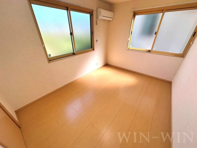 ラ・ファミーユの寝室|イメージ（同建物内別部屋の写真です）