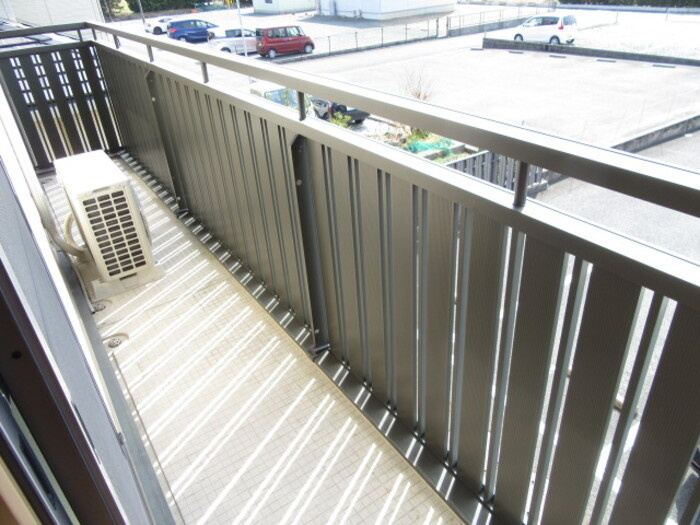 ラ・ファミーユのバルコニー|イメージ（同建物内別部屋の写真です）