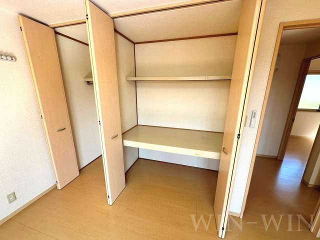 ラ・ファミーユの収納|イメージ（同建物内別部屋の写真です）