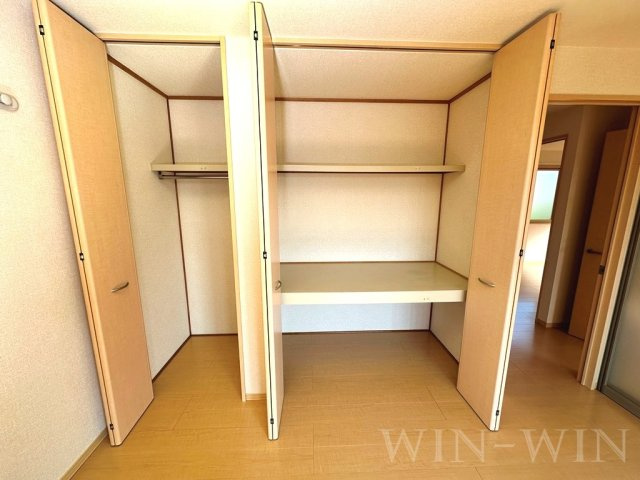 ラ・ファミーユの収納|イメージ（同建物内別部屋の写真です）