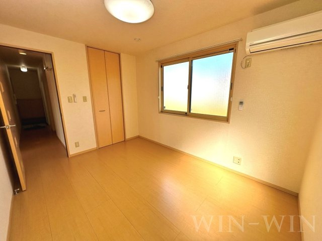 ラ・ファミーユの寝室|イメージ（同建物内別部屋の写真です）