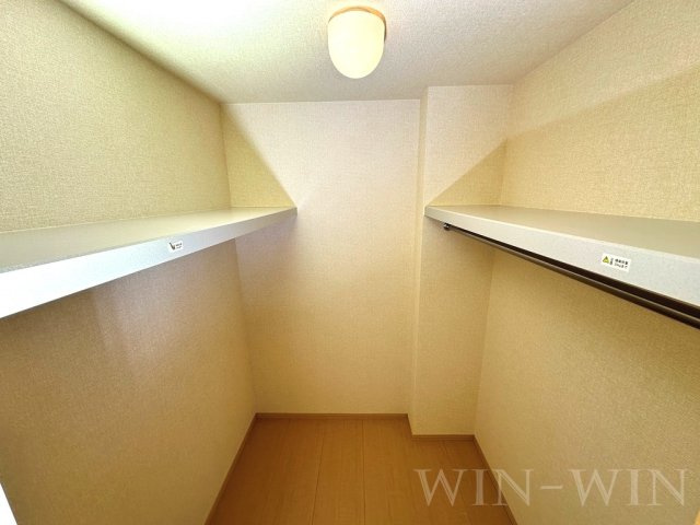 ラ・ファミーユの収納|イメージ（同建物内別部屋の写真です）