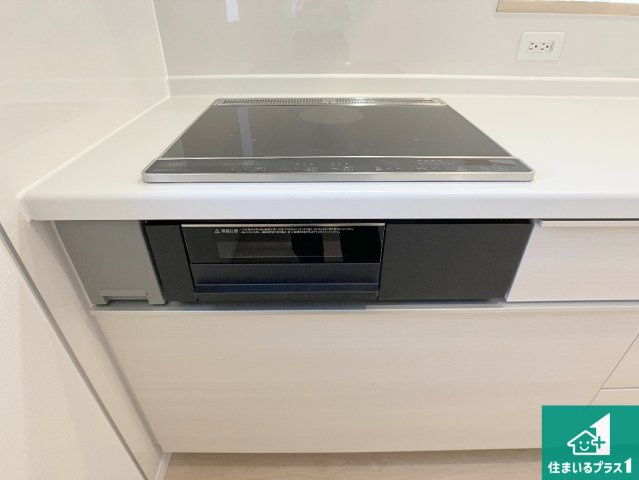 相生市大島町　第2期　新築一戸建ての設備|火を使わないので、安心なＩＨコンロ！でこぼこが無い構造なので、掃除もしやすく清潔に保てます！