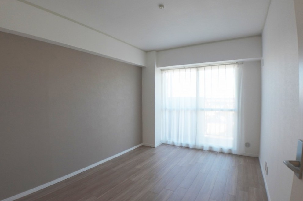 綾瀬グランドハイツの洋室