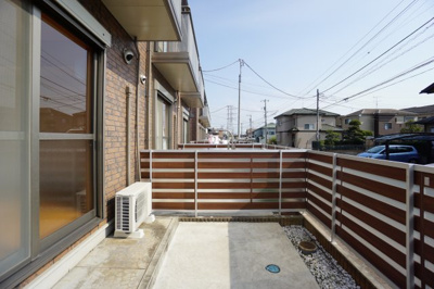 【バルコニー】 | Royal Garden 400&16  C | ※同物件・同タイプの写真です。