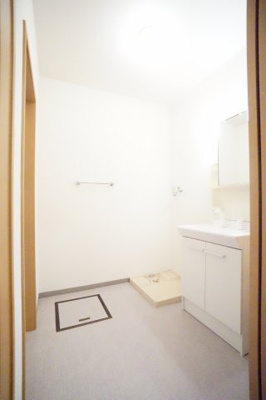 【洗面所】 | Royal Garden 400&16  C | ※同物件・同タイプの写真です。