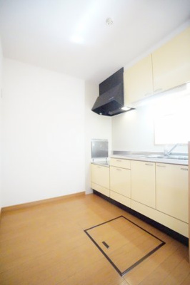 【キッチン】 | Royal Garden 400&16  C | ※同物件・同タイプの写真です。