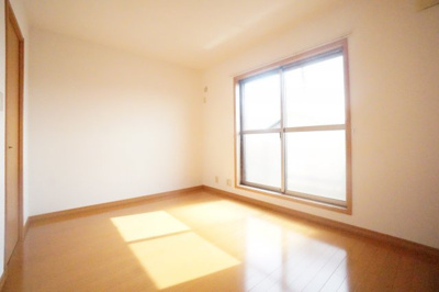 【洋室】 | Royal Garden 400&16  C | ※同物件・同タイプの写真です。