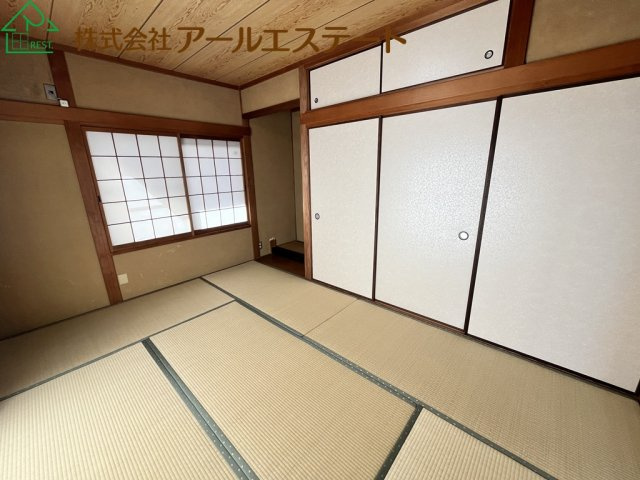 加古川市東神吉町天下原　　中古戸建の和室
