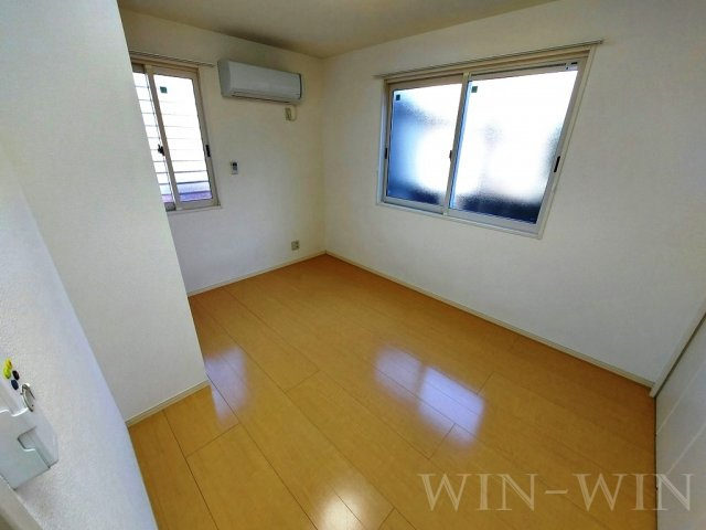 バイオ21 15-17の洋室