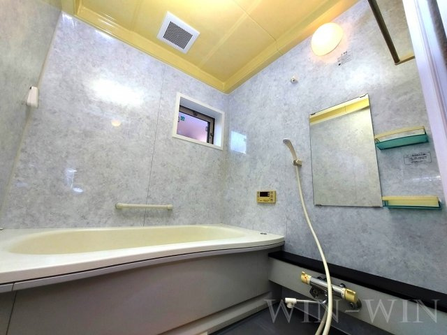 バイオ21 15-17の浴室