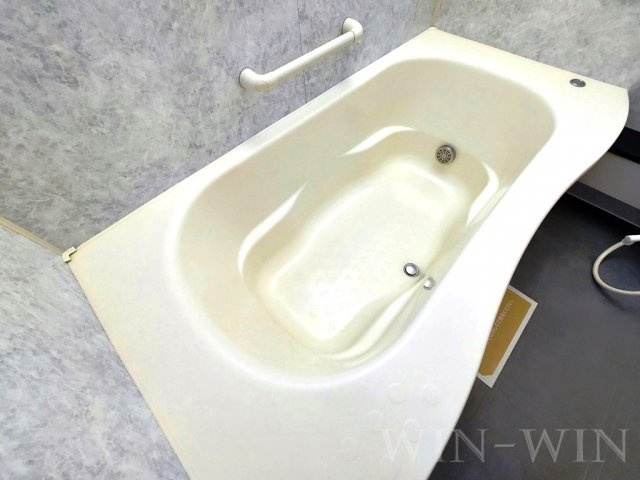 バイオ21 15-17の浴室