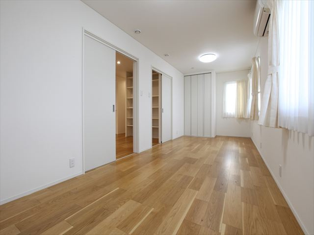 【洋室】の画像