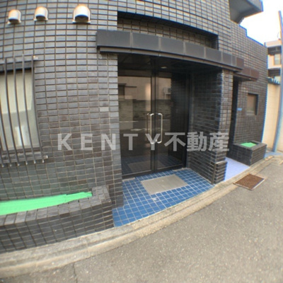 【エントランス】 | 稲山弐番館 | 建物の内部です