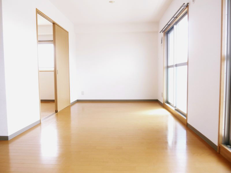 レージュ藤塚の居間・リビング