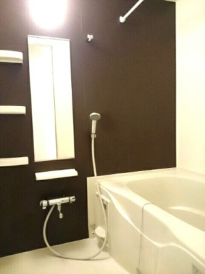 【浴室】 | クラールプレディエＢ | きれいなお風呂です