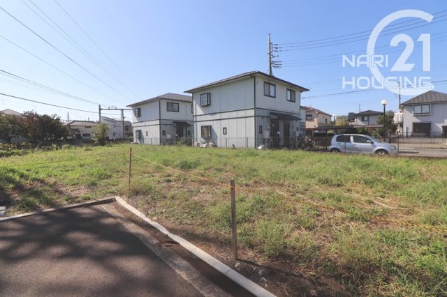 【前面道路含む現地写真】 | 立川市西砂町2丁目　売地　全2区画　A号区 | 前面道路含む現地写真です
