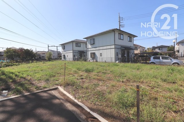 【前面道路含む現地写真】 | 立川市西砂町2丁目　売地　全2区画　A号区 | 前面道路含む現地写真です
