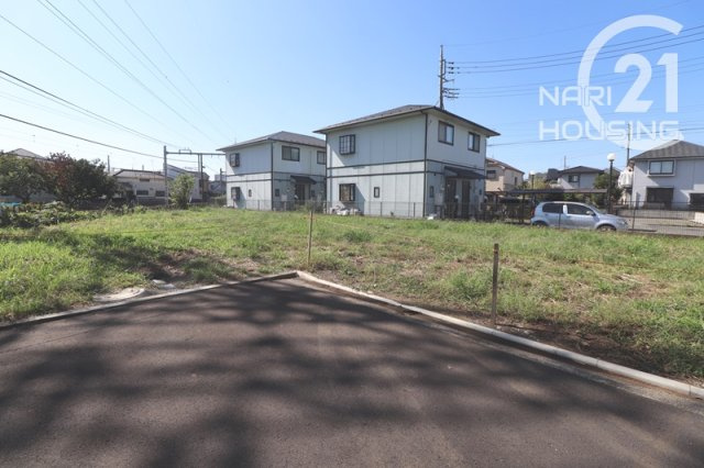 【前面道路含む現地写真】 | 立川市西砂町2丁目　売地　全2区画　A号区 | 前面道路含む現地写真です