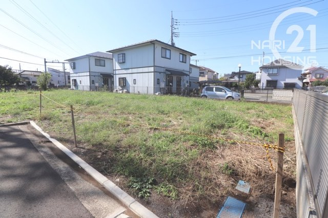 【前面道路含む現地写真】 | 立川市西砂町2丁目　売地　全2区画　A号区 | 前面道路含む現地写真です