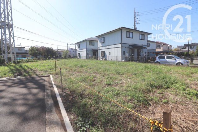 【前面道路含む現地写真】 | 立川市西砂町2丁目　売地　全2区画　A号区 | 前面道路含む現地写真です