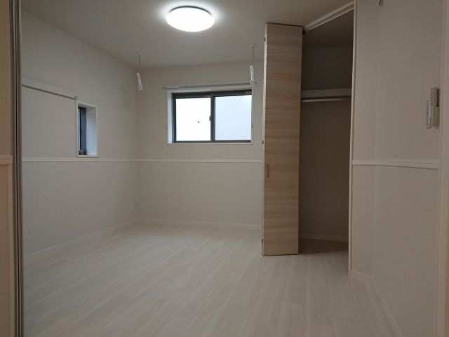 セルディーナ松波の洋室|６．５帖洋室