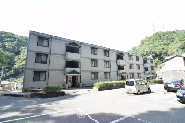 イーストヒルズ平野