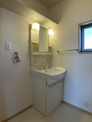 【洗面所】 | シャーメゾン戸出Ⅱ