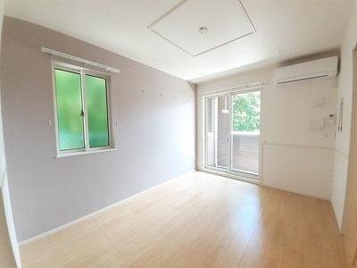 【居間・リビング】 | ヒルズソレイユ