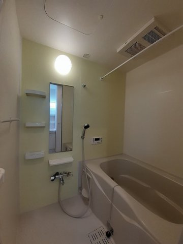 アルメリアＢの浴室