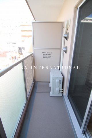 Ｎーｓｔａｇｅ行徳のバルコニー