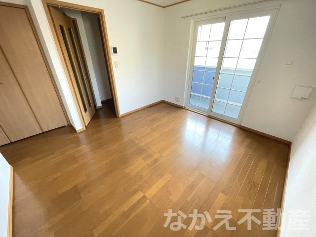【寝室】 | 使い勝手のいい寝室です