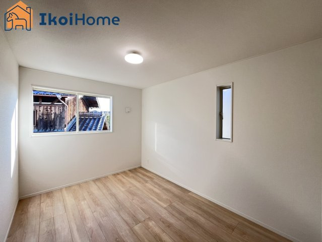 明石市大久保町谷八木第6　8号棟　の子供部屋|【ホームページに現地動画掲載中】●年中無休：当日予約可●全室ペアガラス標準装備。通常の２倍の断熱効果