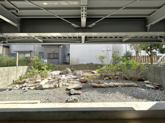高知市石立町　中古戸建ての庭