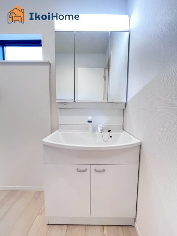 明石市大久保町谷八木第6　3号棟　の洗面所|【ホームページに現地動画掲載中】●年中無休：当日予約可●収納が少ないので追加工事も承ります