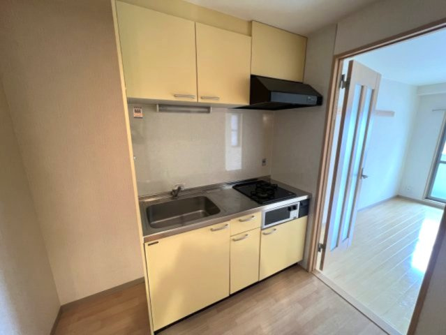 クレアール本山のキッチン