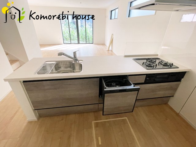 上尾市浅間台　12期　新築一戸建て　グレース　02のキッチン|キッチンでお料理をお楽しみください