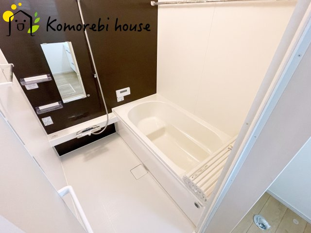 上尾市浅間台　12期　新築一戸建て　グレース　02の浴室|ゆったり過ごせるお風呂です