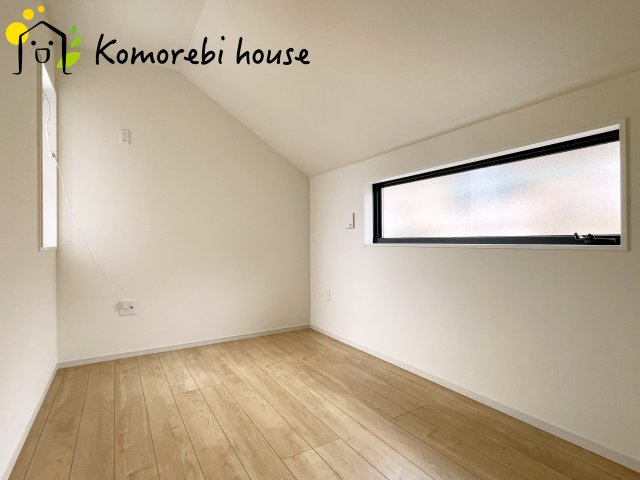 上尾市浅間台　12期　新築一戸建て　グレース　02の洋室|明るい洋室です