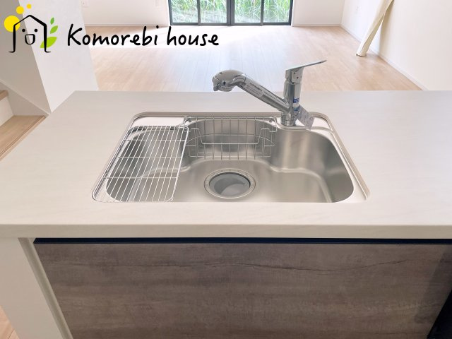 上尾市浅間台　12期　新築一戸建て　グレース　02のキッチン|使いやすいキッチンです