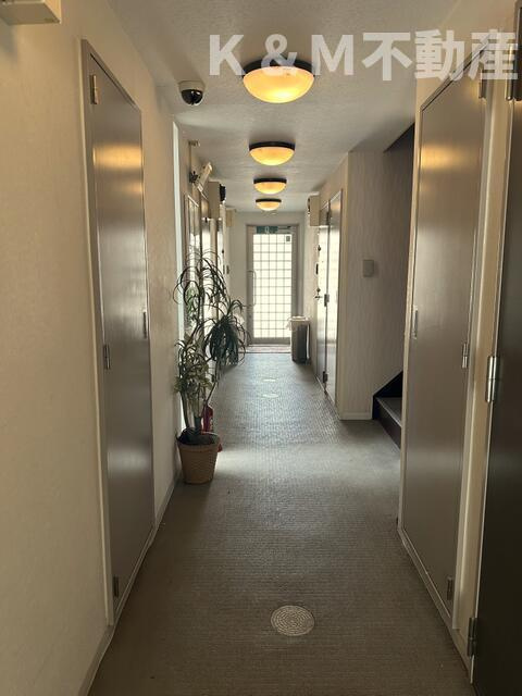 ボヌールのエントランス|清潔なエントランスです