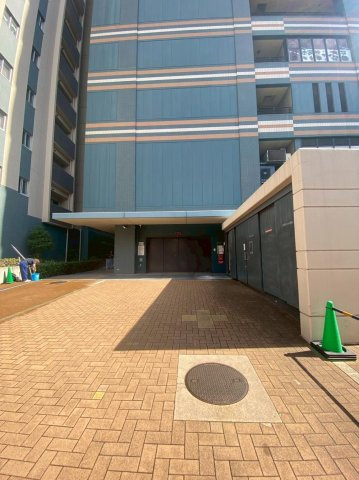 守口ミッドサイト文禄ヒルズザ・タワーの駐車場|■物件内覧・資金計画相談・住宅ローン相談、リフォーム相談、お問合せ受付中■
※当日・翌日のご内覧、ご相談はお電話でのお問合せがスムーズです！